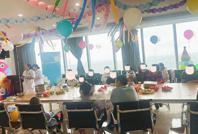 童心筑港湾,医爱化星光|西南医大附院儿童医学中心“六一”活动周守护生命星光(图4) 4.jpg