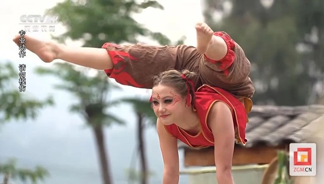 赞!自贡杂技再登央视(图2) 杂技2.jpg