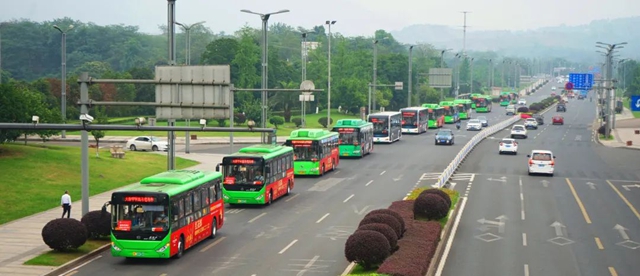 泸州公交倾情护航 助力学子逐梦坦途｜2025年高考公交安全服务保障全面就绪