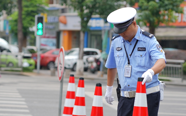 护航中考 泸州这些区域今天起实行临时交通管制