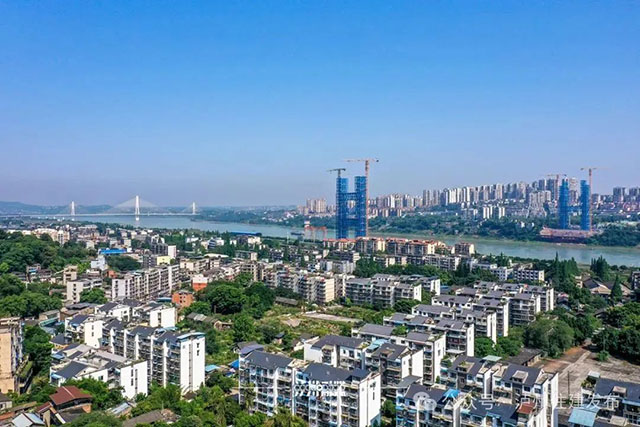 扣塔安装进度超70%!泸州长江五桥建设进度再刷新(图5) 5.jpg