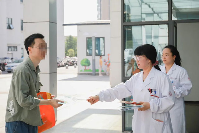 献血传递希望，携手挽救生命┃合江县中医医院开展世界献血者日活动