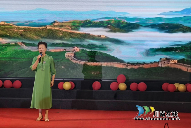 川江潮起处,诗韵咏双城|第三届宜泸两市朗诵艺术联谊会暨酒城之声朗诵艺术团两周年庆典举行(图20) 9.jpg