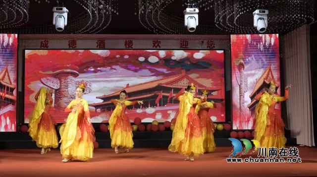 川江潮起处,诗韵咏双城|第三届宜泸两市朗诵艺术联谊会暨酒城之声朗诵艺术团两周年庆典举行(图24) 32.jpg