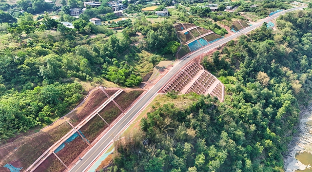 最新实拍!龙马潭这条路预计年内全线贯通(图7) 7.jpg