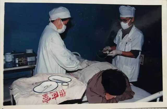 西南医大附院建院75周年·名科巡展┃肾病内科:从“1”到“N”守护“肾”命线(图2) 2.jpg