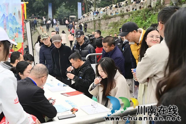 言论｜肖大齐：以“六个泸州”为引擎——探索泸州及各县区推动餐饮业高质量发展的路径