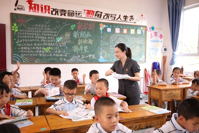 龙马潭法院长开区法庭:山水画卷中的法治港湾(图11) 11.jpg