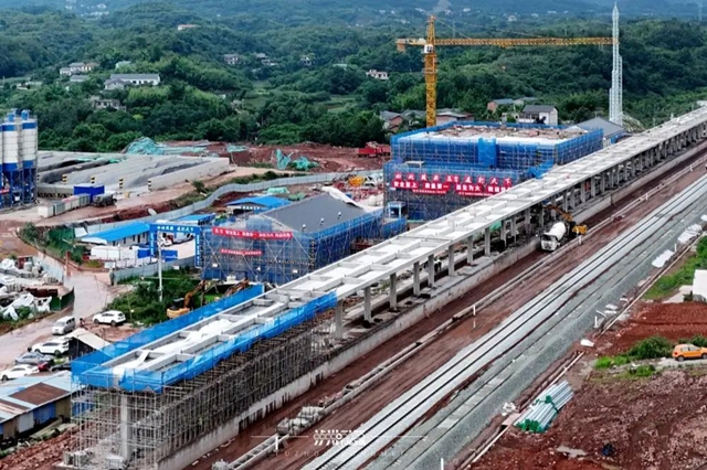 预计年底通车!泸州这条铁路正式命名:隆泸叙铁路(图2) 2.jpg