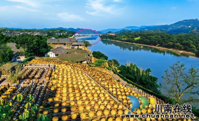 言论┃肖大齐:以六大特色场景为引擎 激活泸州白酒产业园区消费新动能(图3) 先市酱油赤水河庄园.jpg