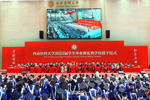 首批21位“泸州产”博士毕业(图1) 1.jpg