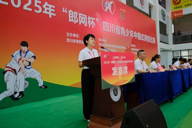 四川青少年中国式摔跤赛34金引爆古蔺(图3) 3.jpg