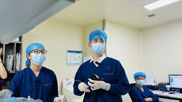 肛肠科两名见多识广的帅哥医生来了(图8) 9.jpg