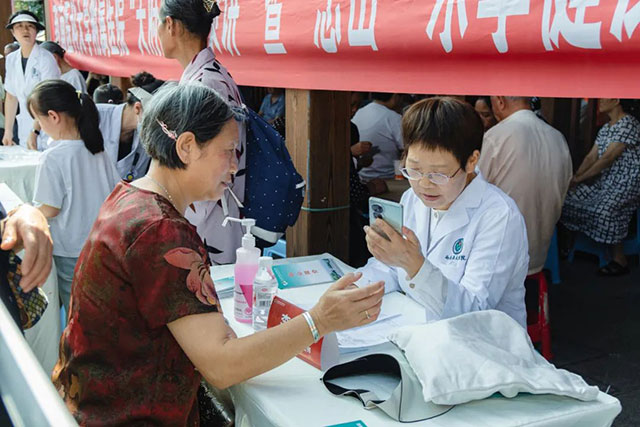 “坝坝讲”“说科普”,西南医大附院健康大礼包直送基层!(图6) 10006.jpg