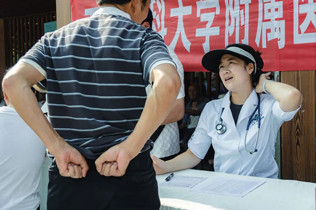 “坝坝讲”“说科普”,西南医大附院健康大礼包直送基层!(图11) 10011.jpg