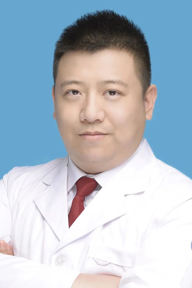 小伙5根手指全部被切断……(图6) 6406.jpg