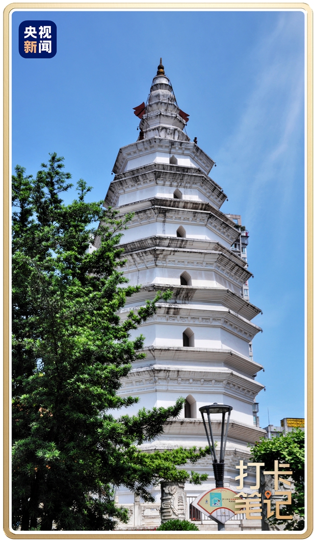 【央视推荐】坐公交解锁“彩汇国潮 撞色泸州”同款打卡地(图6) 6406.jpg