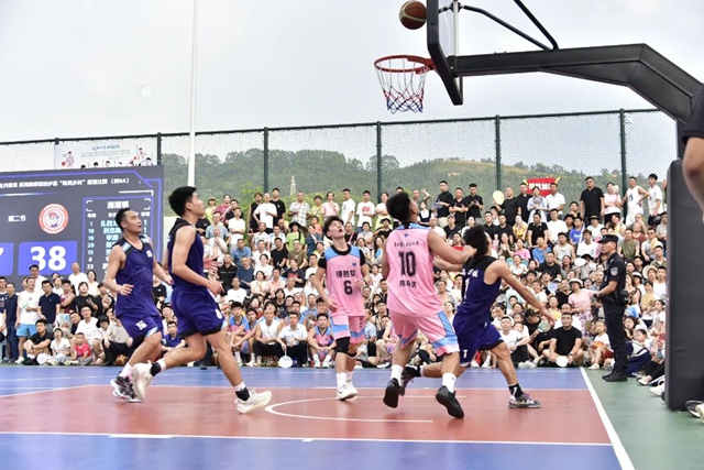 篮球盛宴点燃夏日激情!泸县和美乡村篮球比赛(村BA)圆满落幕(图8) 7.jpg