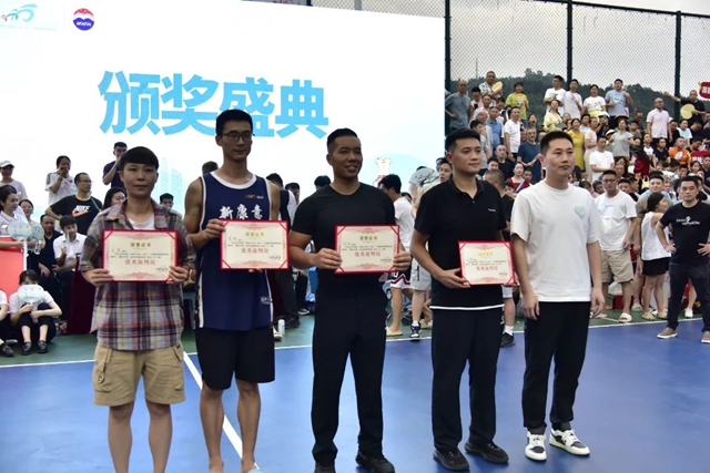 篮球盛宴点燃夏日激情!泸县和美乡村篮球比赛(村BA)圆满落幕(图15) 14.jpg