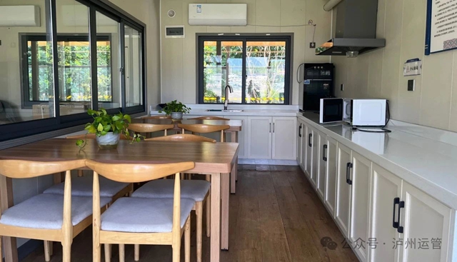 泸州1个!全国第一批标准化规范化高速公路服务区“司机之家”完成改造提升(图3) 车3.jpg