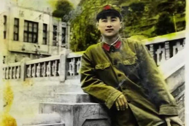 八一建军节丨龙马潭区法院里,一场“戎光”与“初心”的对话(图2) 10009.jpg