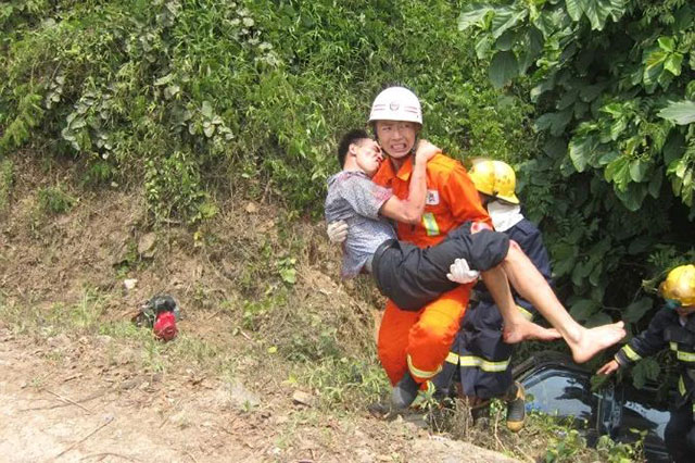 八一建军节丨龙马潭区法院里,一场“戎光”与“初心”的对话(图20) 10027.jpg