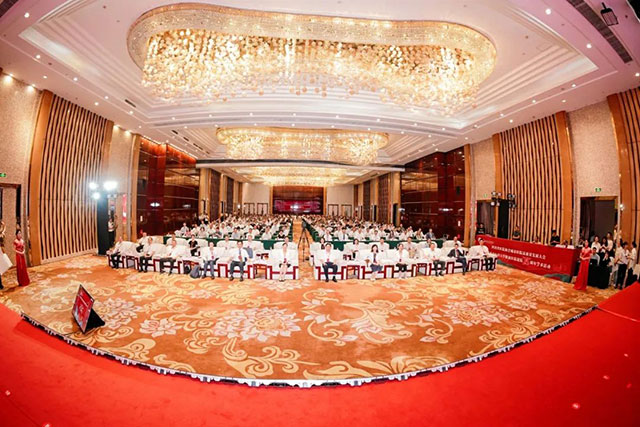 西南医大附院建院75周年学术活动 大咖云集共享医院高质量发展盛宴(图2) 10002.jpg