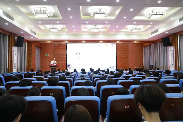 大咖云集 干货满满 | 省级继教“癃闭中西医结合治疗培训班”在合江县中医医院举行(图1) 1.jpg