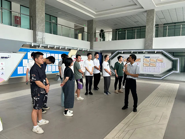 清华大学硕博团队走进泸州:探索城市发展多元脉络(图7) 10014.jpg