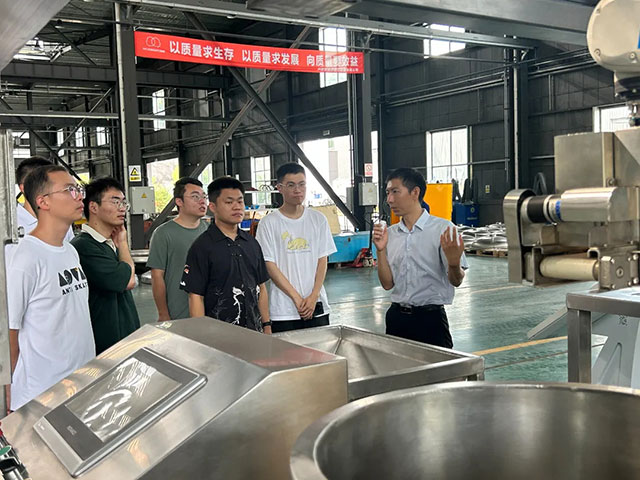 清华大学硕博团队走进泸州:探索城市发展多元脉络(图15) 10020.jpg