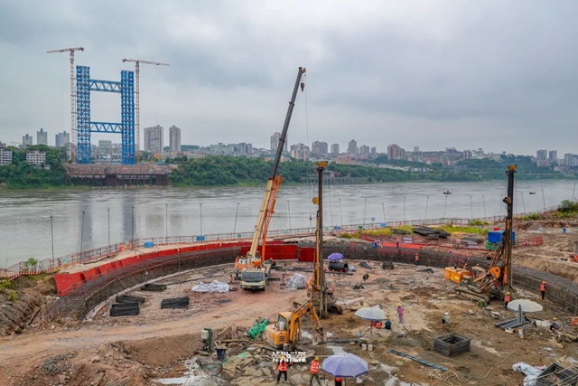 扣塔安装进入收尾阶段!泸州长江五桥建设新进展→(图8) 8.jpg