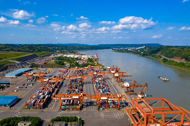 川渝携手!宜宾港航线频上新(图3) 3.jpg