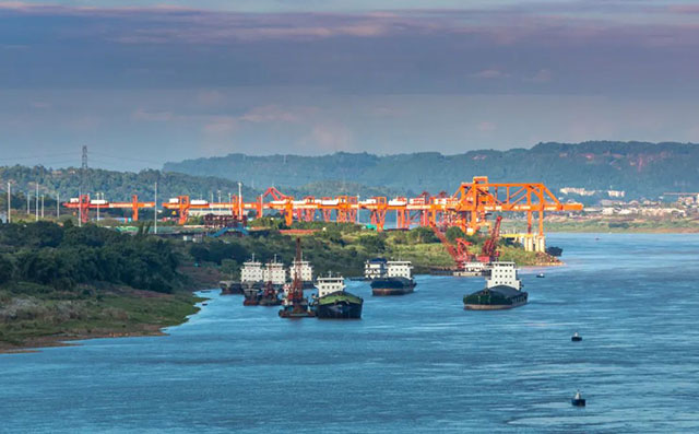 川渝携手!宜宾港航线频上新(图4) 4.jpg