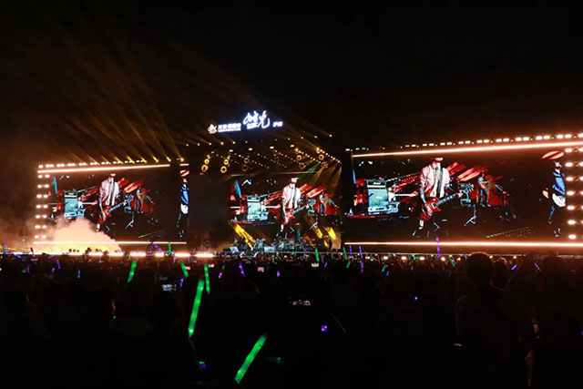 【多图直击】每一帧都是回忆!时光Classic演唱会·泸州站完美落幕!(图8) 10010.jpg