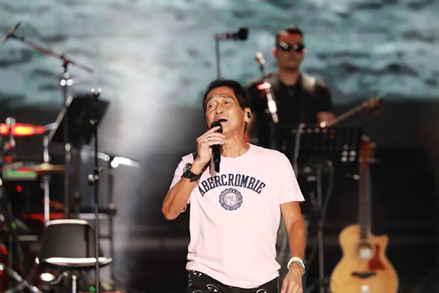 【多图直击】每一帧都是回忆!时光Classic演唱会·泸州站完美落幕!(图10) 10012.jpg