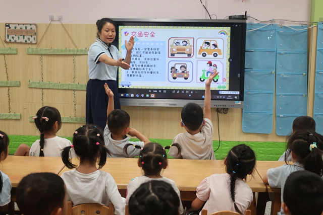 开学第一天!泸州校园元气满满!(图17) 17.jpg