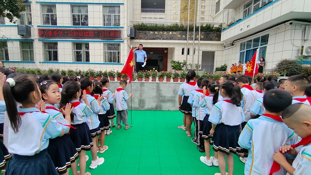 开学第一天!泸州校园元气满满!(图26) 26.jpg