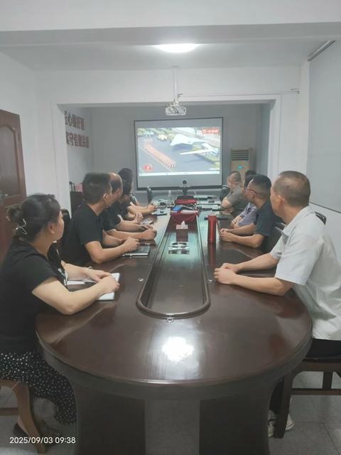 佳乐集团组织员工观看纪念中国人民抗日战争暨世界反法西斯战争胜利80周年大会(图7) 乐7.jpg