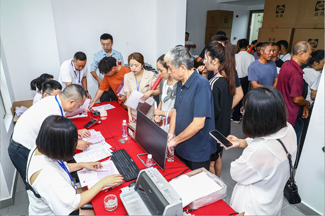 圆满交付,幸福启航 | 遂宁金融商业中心荷韵一区盛大交付(图5) 5.jpg