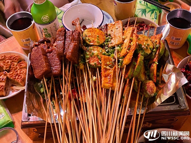 泸州:从老街改造到酒旅联动 激活“文旅商”新动能丨活力中国调研行(图3) 3.jpg