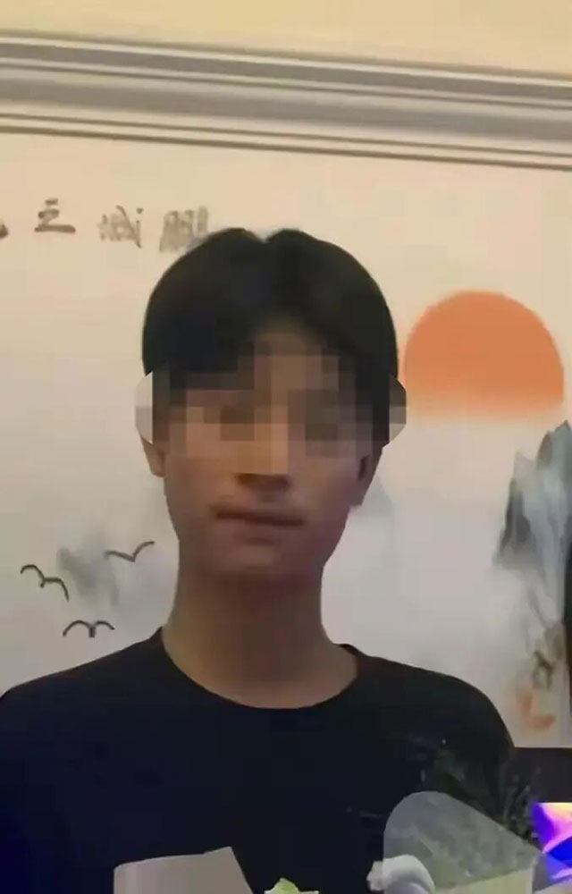 宜宾两名17岁男生开学前失联,最新进展:2人在他人帮助下进入缅北(图1) 1.jpg