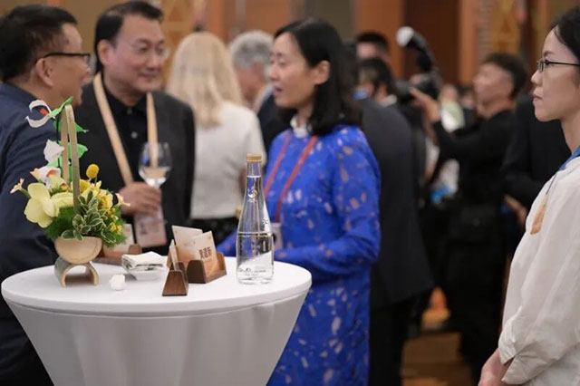 第二届金熊猫奖官方指定用水!泸州国企出品,核奥低氘水焕新登场(图4) 4.jpg