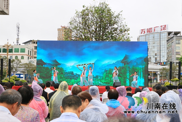 泸县开展2025年全国科普月系列活动