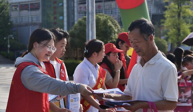 泸州市自然资源和规划系统:扎实开展主题活动 共筑网络安全防线(图3) 网3.jpg