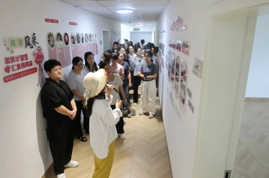 凝聚巾帼力量 赋能乡村发展丨泸州市“乡村振兴 巾帼行动”暨“美丽庭院”建设现场交流活动举办(图4) 4.png