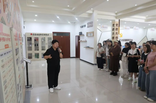 凝聚巾帼力量 赋能乡村发展丨泸州市“乡村振兴 巾帼行动”暨“美丽庭院”建设现场交流活动举办(图2) 2.png