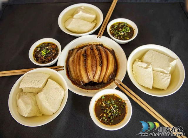 食在合江寻真韵，味归蜀地见匠心一一评《合江美食》的文化叙事与审美留白