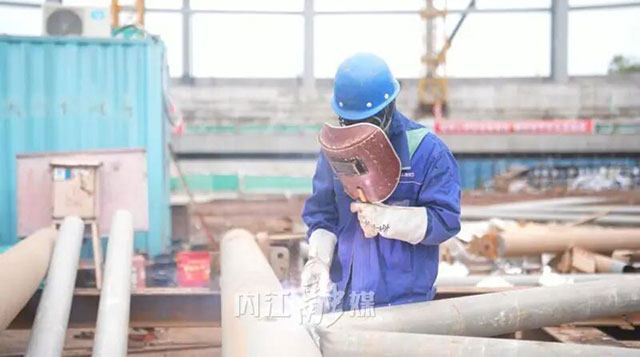 国庆施工忙!内江这座2万人体育场最新建设进度曝光——(图4) 4.jpg