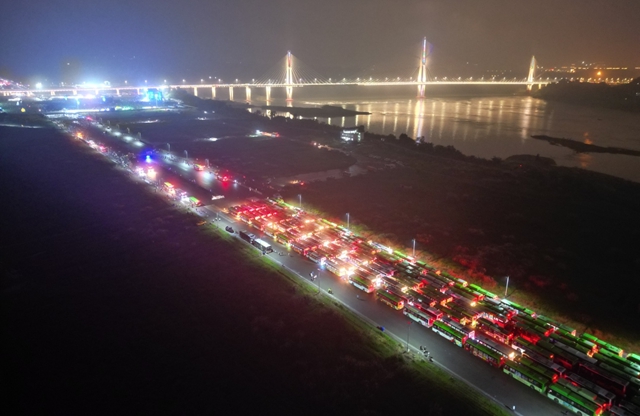 安全运送乐迷15.81万人次！泸州公交高质量完成音乐节运输保障任务