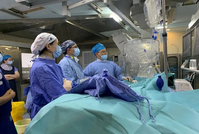 八旬老人心脏竟被“钉入”智能螺丝,这究竟是何操作?(图3) 3.jpg